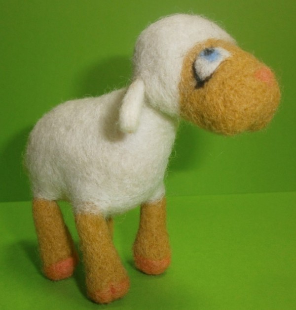 Игрушка овечка